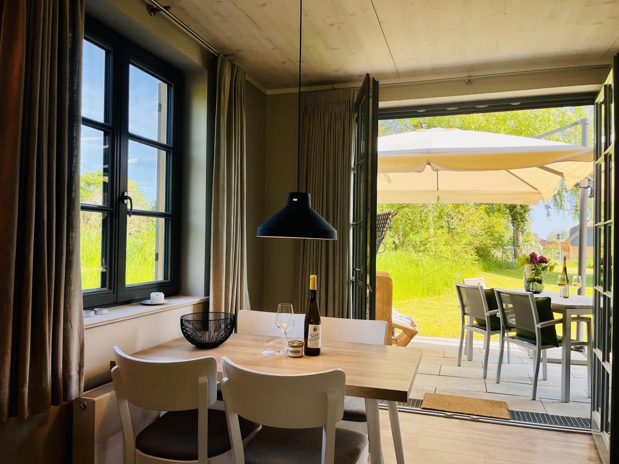 Ferienhaus Strandleben 09 Feriendorf Klein Stresow Ruegen By Ruyastay Putbus Exteriör bild
