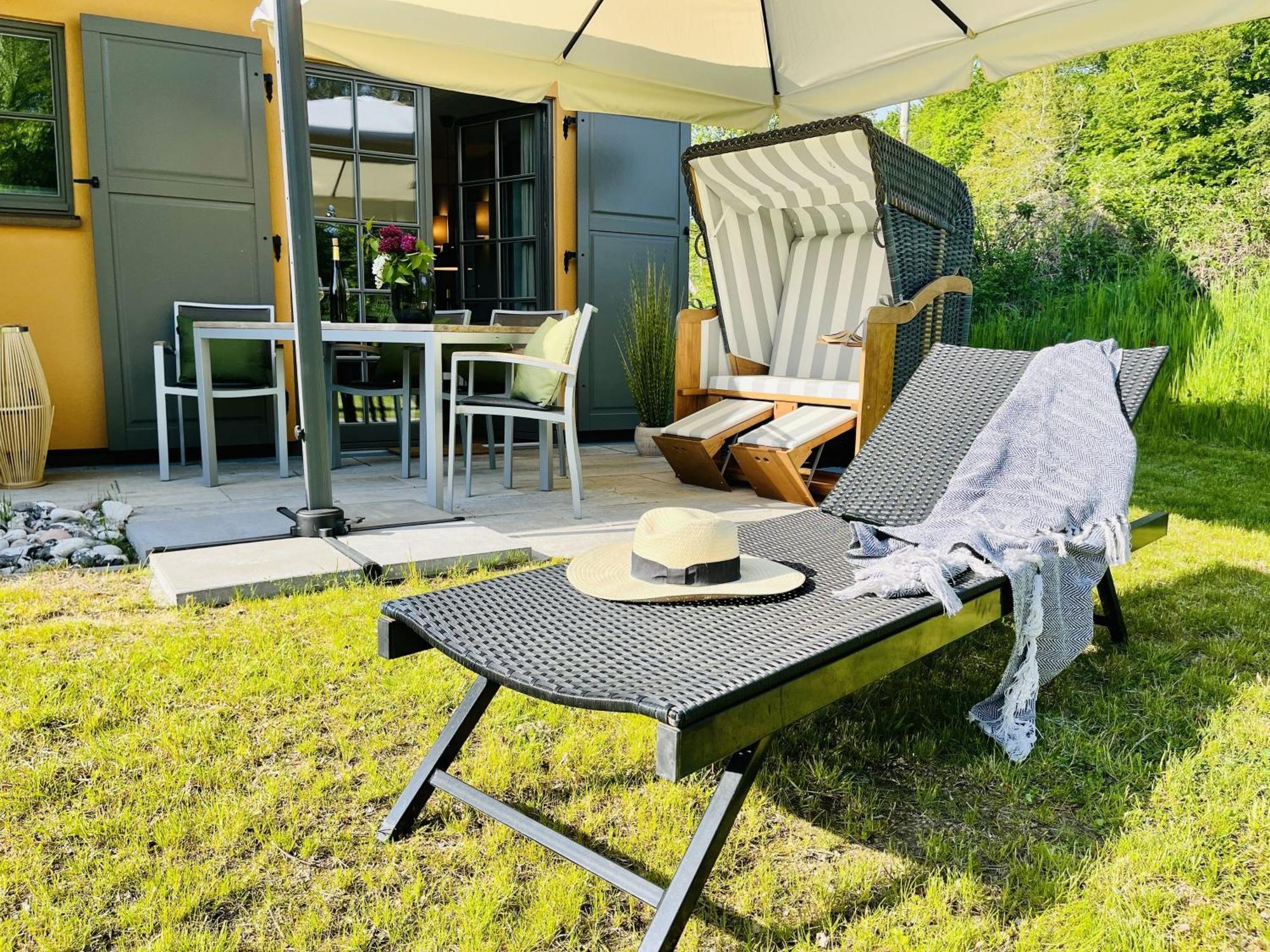 Ferienhaus Strandleben 09 Feriendorf Klein Stresow Ruegen By Ruyastay Putbus Exteriör bild