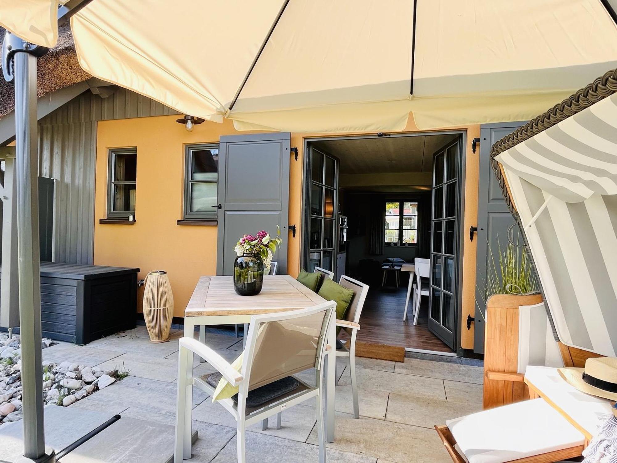 Ferienhaus Strandleben 09 Feriendorf Klein Stresow Ruegen By Ruyastay Putbus Exteriör bild